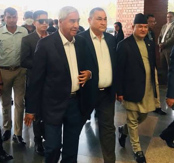 कांग्रेस सभापति देउवा बैंकक प्रस्थान