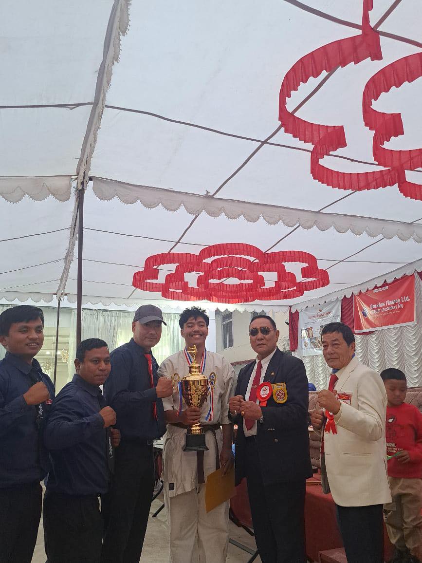 प्रथम क्योकुशिन रियोमा आईकेओकेका साहिर श्रेष्ठ प्रथम 