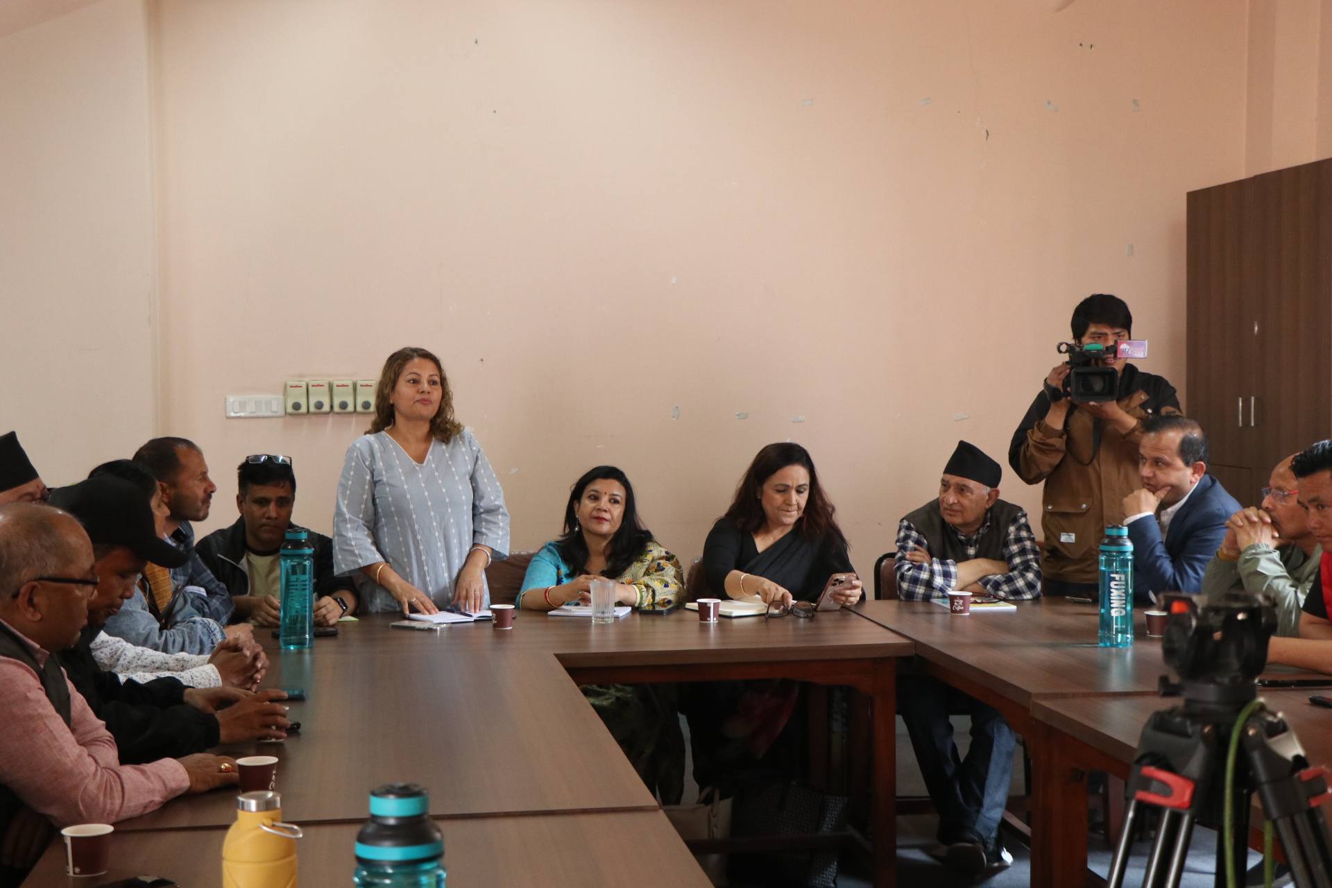 मिडियामा नाकाबन्दी : निर्णय सच्याउन सरकारलाई तीनदिने अल्टिमेटम