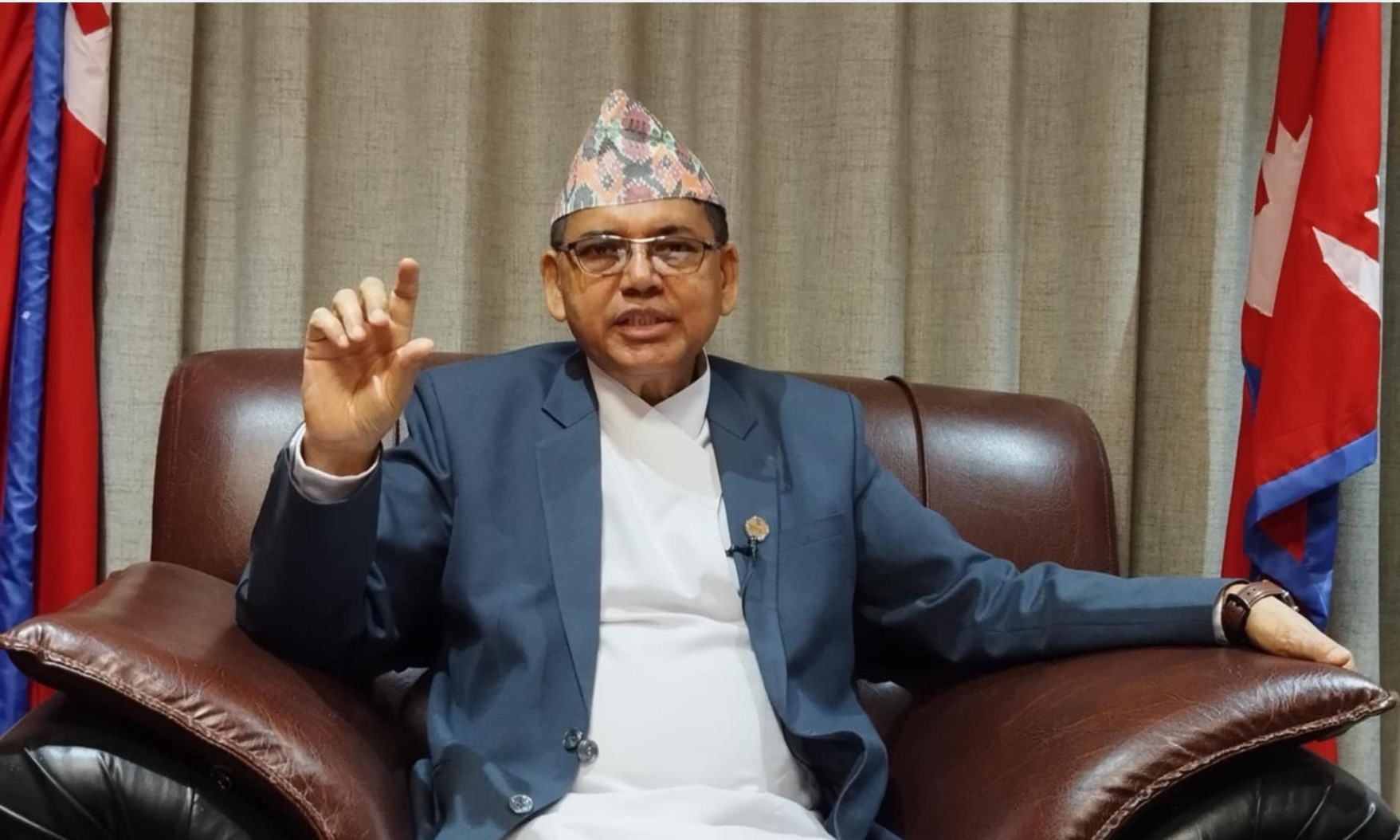 सडक बनाउने कुरालाई सरकारले उच्च प्राथमिकता दिएको छ : मन्त्री दाहाल (अन्तर्वार्ता )