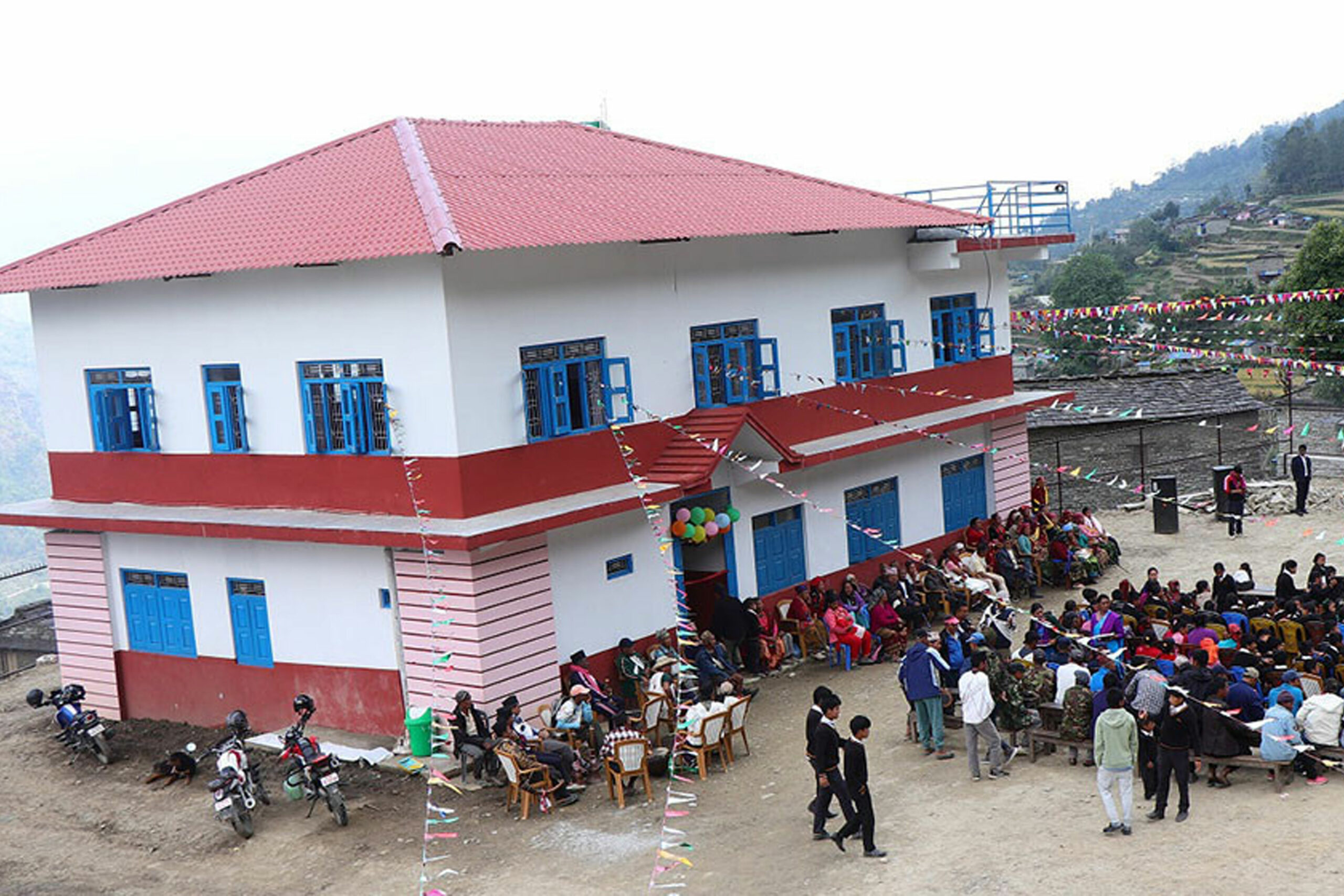 एक करोड ४८ लाखको लागतमा झिँमा वडा कार्यालय भवन निर्माण