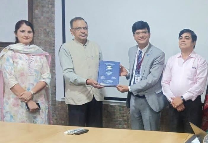 ‘विपद्को समाजशास्त्र’मा अर्याललाई पिएचडी उपाधि