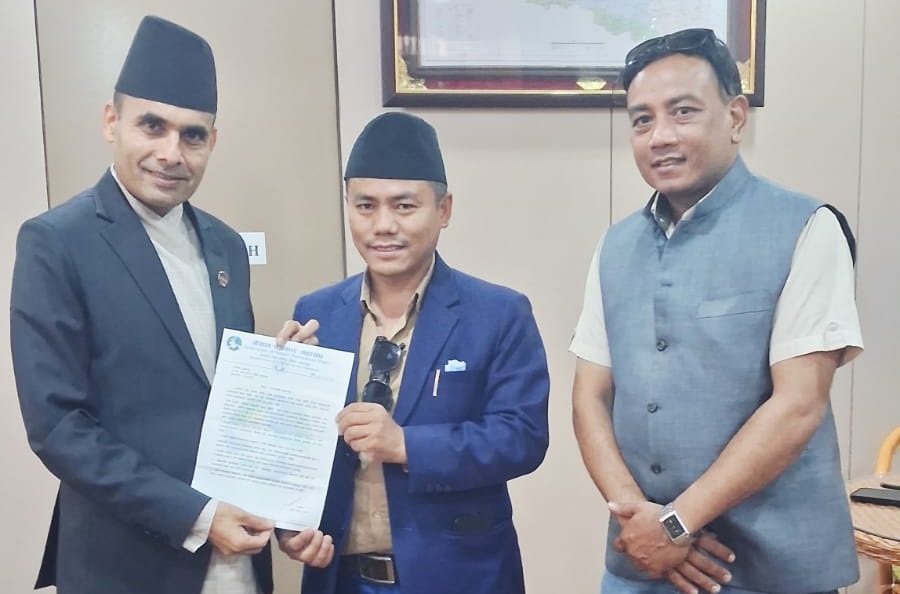 सरकारी विज्ञापन प्रणालीलाई नियमन र व्यवस्थित बनाइन्छ : सञ्चारमन्त्री