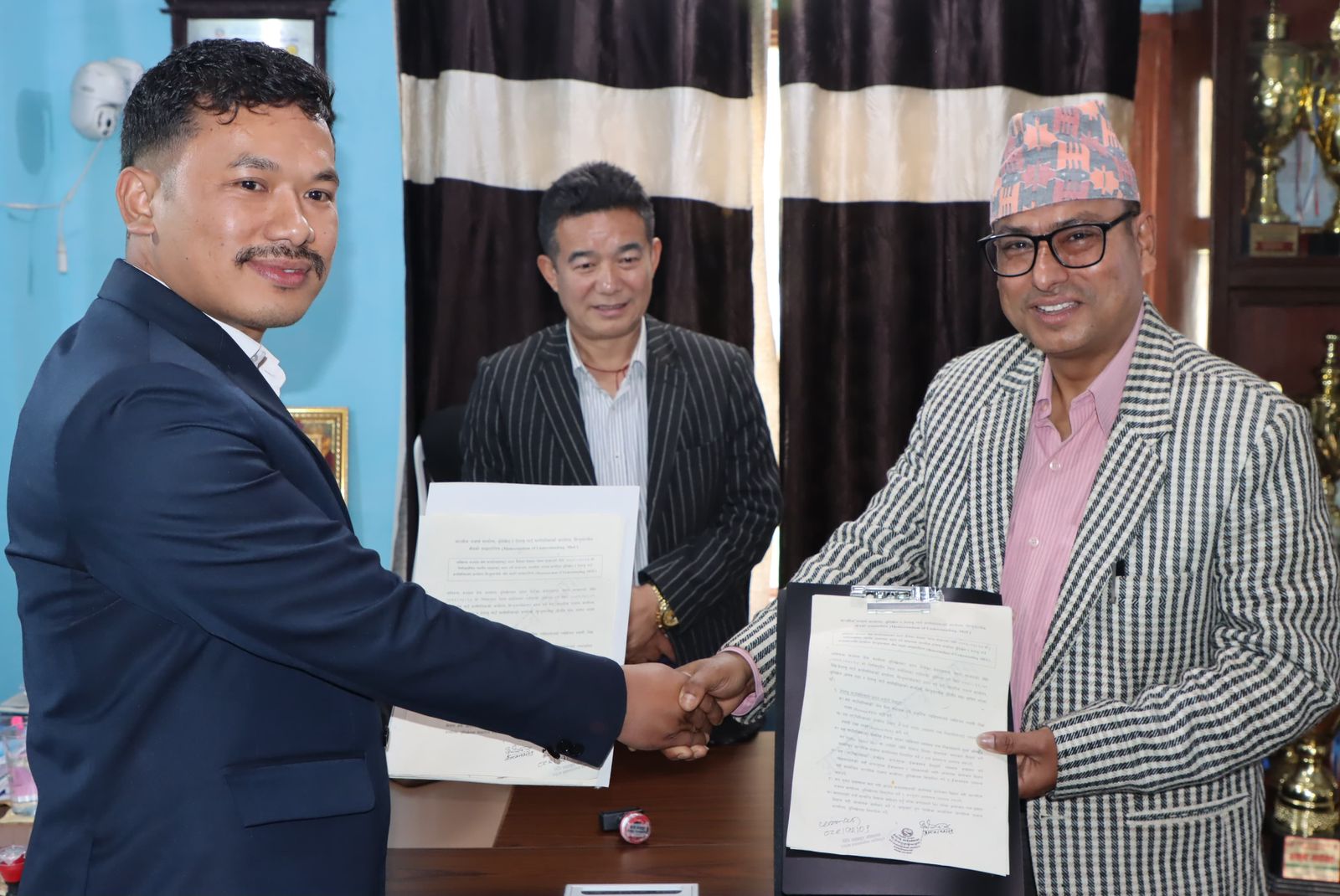 अब हेलम्बु गाउँपालिकाबाटै करसम्बन्धी सेवा उपलब्ध हुने